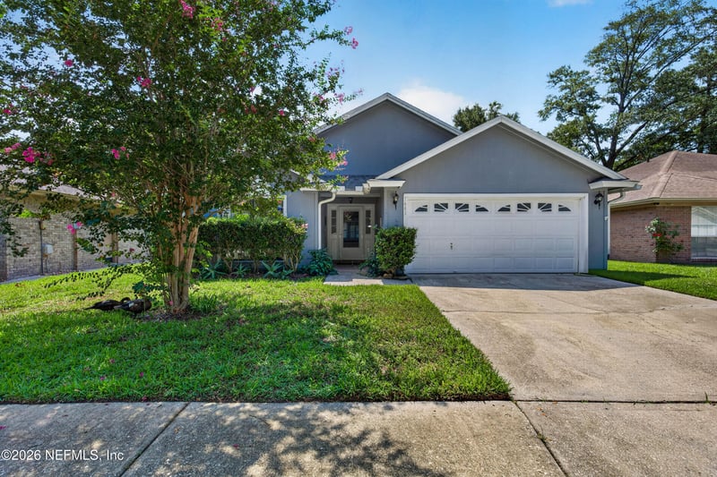 1641 Spring Oaks Ln, Jacksonville, FL 32221