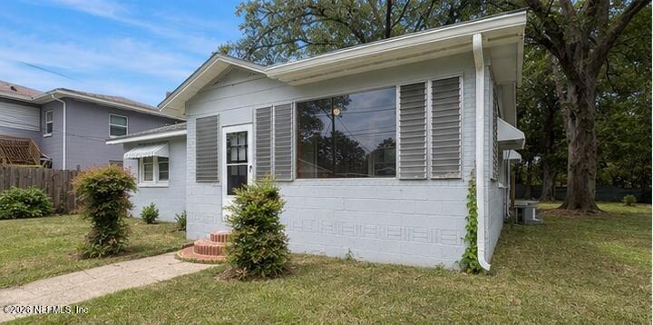 1645 W 17 St, Jacksonville, FL 32209