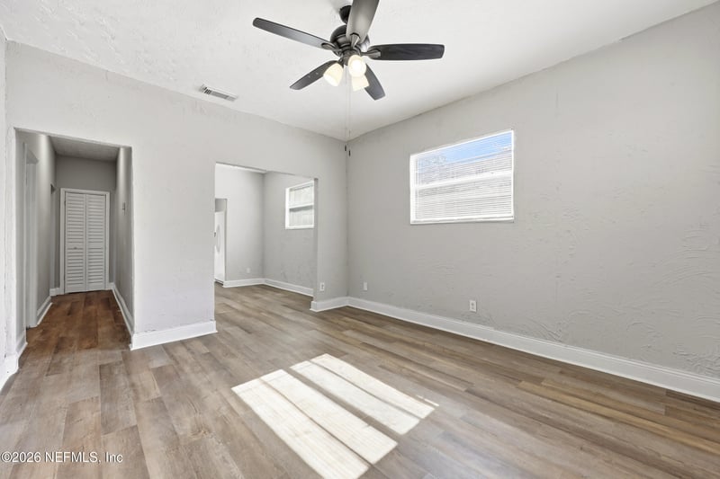 1645 W 22nd St, Jacksonville, FL 32209