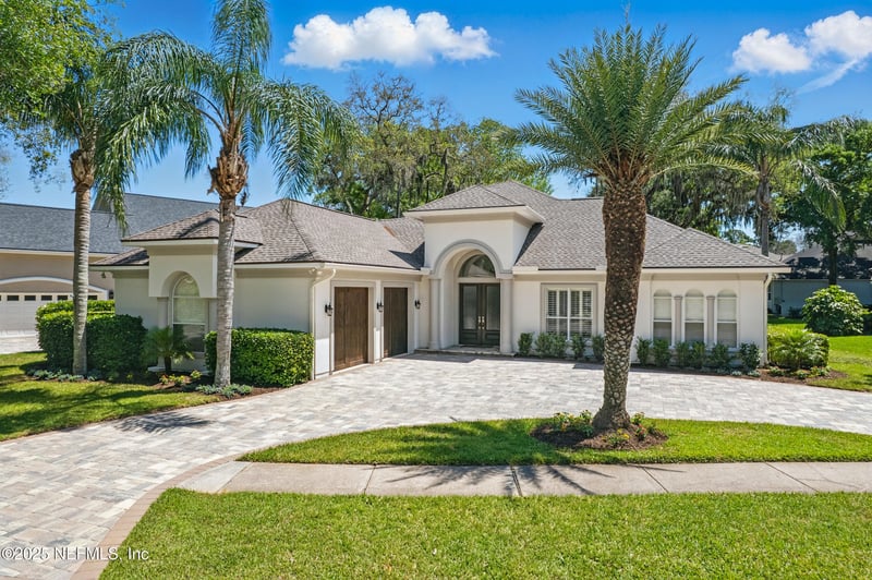 1648 Nottingham Knoll Dr, Jacksonville, FL 32225
