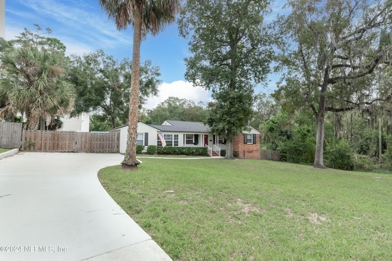 1651 Mayfair Rd, Jacksonville, FL 32207