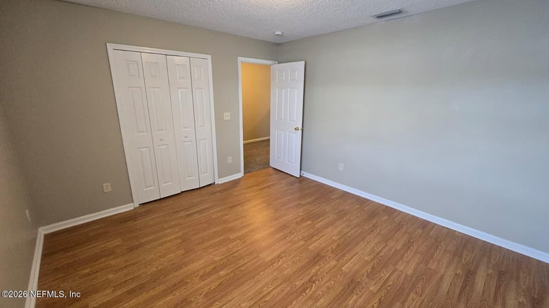 1656 Hawkins Cove Dr E, Jacksonville, FL 32246