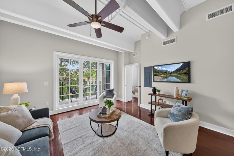 1661 Riverside Ave #313, Jacksonville, FL 32204