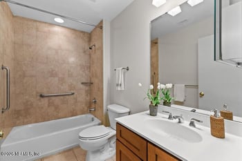 1661 Riverside Ave #426, Jacksonville, FL 32204