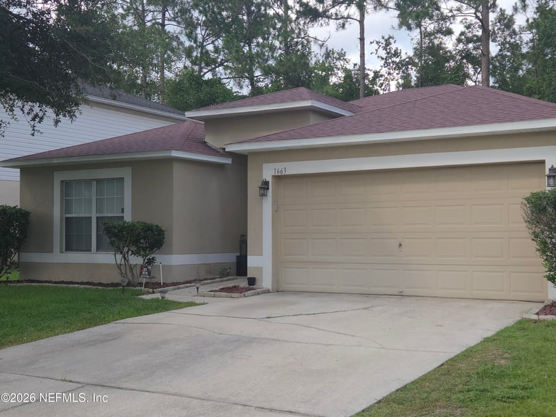 1663 E Jayhawk Ln E, Jacksonville, FL 32221