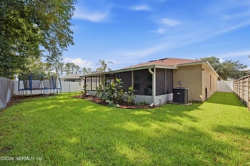 1663 E Jayhawk Ln E, Jacksonville, FL 32221