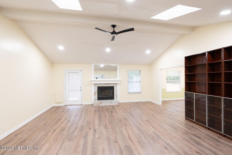 1664 Swimming Salmon Pl S, Jacksonville, FL 32225