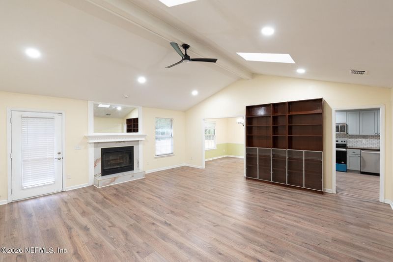 1664 Swimming Salmon Pl S, Jacksonville, FL 32225