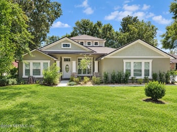 16641 Sand Hill Dr, Jacksonville, FL 32226