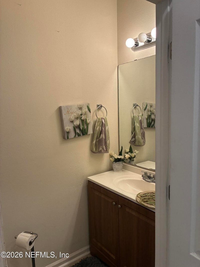 1669 Biscayne Bay Cir, Jacksonville, FL 32218