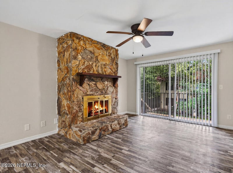 1672 El Camino Rd #3, Jacksonville, FL 32216