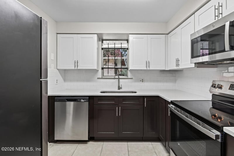 1672 El Camino Rd #3, Jacksonville, FL 32216