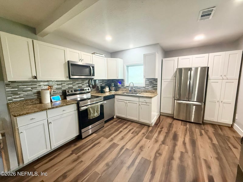 169 Center St N, Baldwin, FL 32234