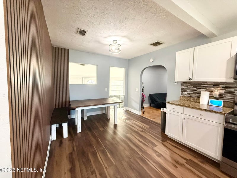169 Center St N, Baldwin, FL 32234