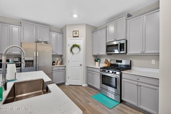 169 Ren Way, St Johns, FL 32259