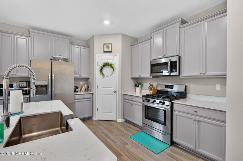 169 Ren Way, St Johns, FL 32259