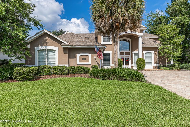 1690 Country Walk Dr, Fleming Island, FL 32003