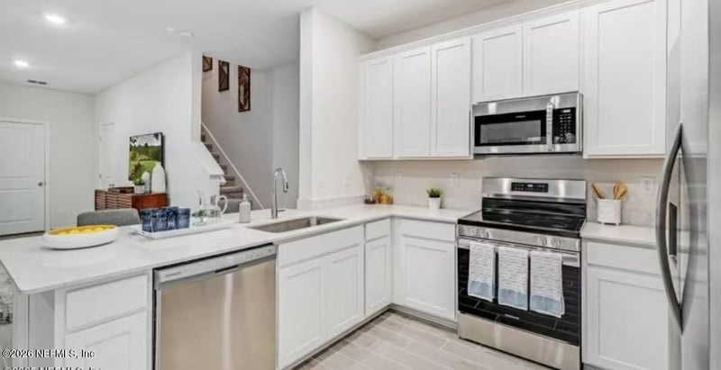 1693 Pacifico Way, Jacksonville, FL 32211