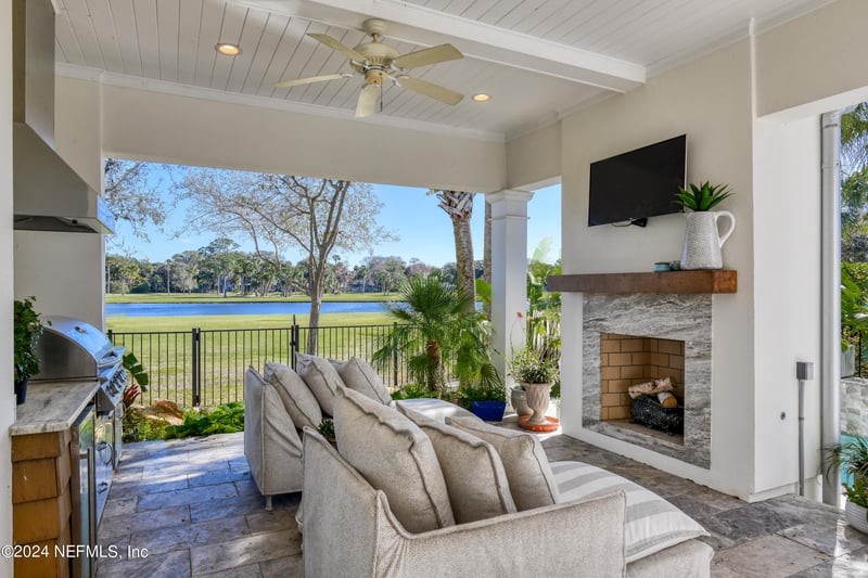 1697 Atlantic Beach Dr, Atlantic Beach, FL 32233