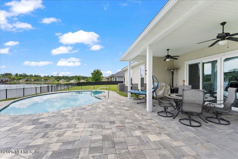 1697 Linda Lakes Ln, Middleburg, FL 32068