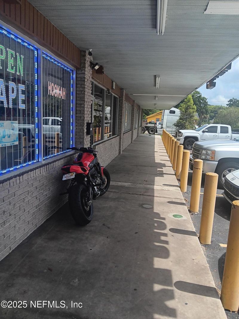 17 E 43rd St #2, Jacksonville, FL 32208