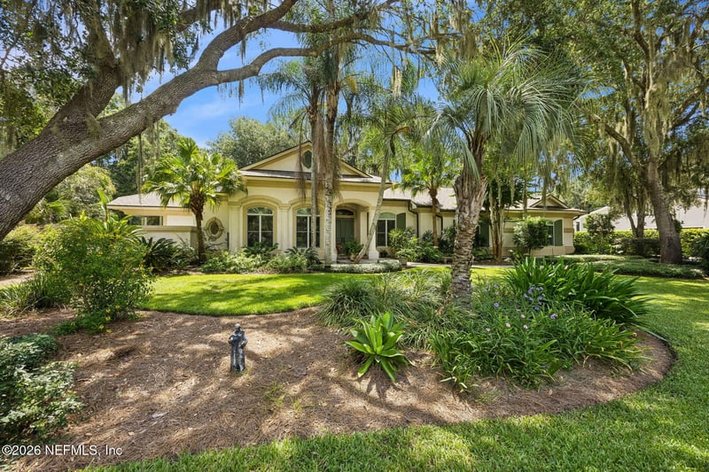17 Harrison Creek Rd, Fernandina Beach, FL 32034