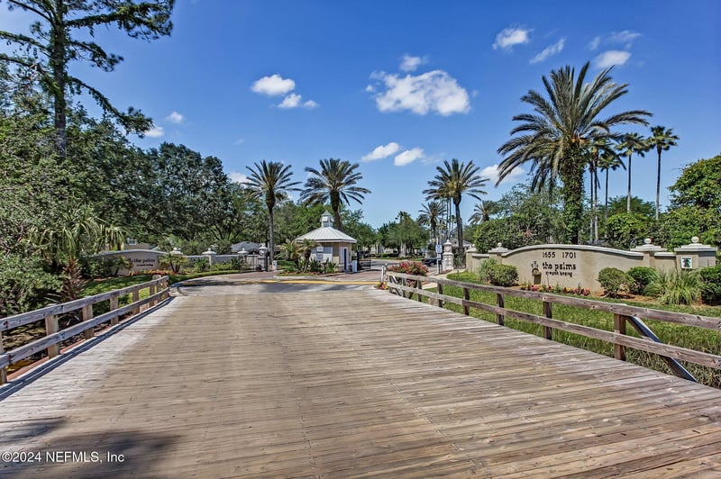 1701 The Greens Way #1912, Jacksonville Beach, FL 32250