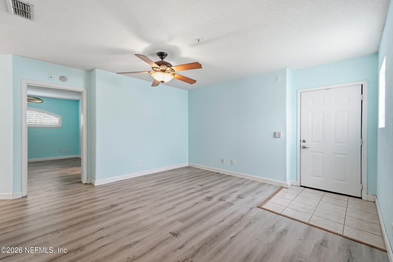 1701 The Greens Way #912, Jacksonville Beach, FL 32250
