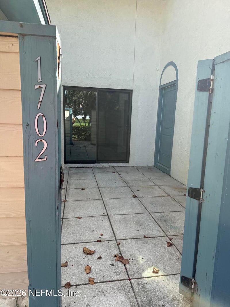 1702 Challenger Ct W #1702, Jacksonville, FL 32233