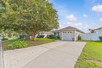 1705 Ashmore Green Dr, Jacksonville, FL 32246