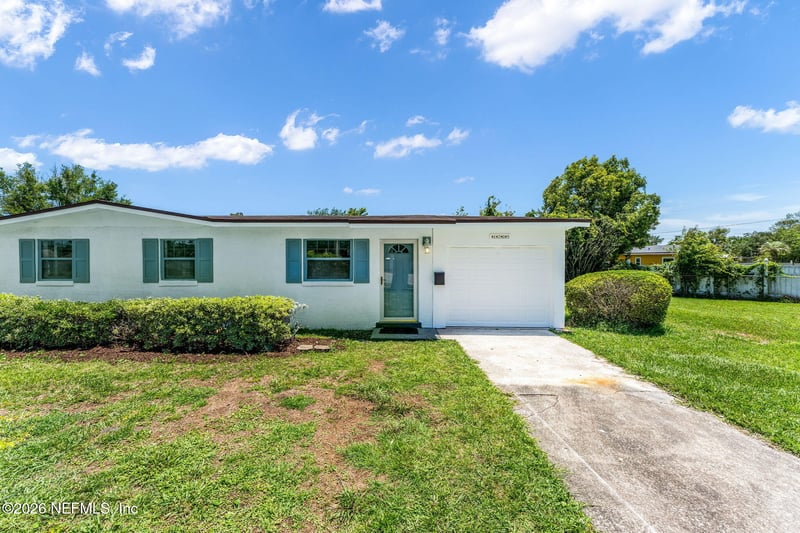 1705 Mindanao Dr, Jacksonville, FL 32246