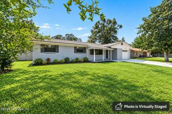 1706 Grove Park Dr, Orange Park, FL 32073
