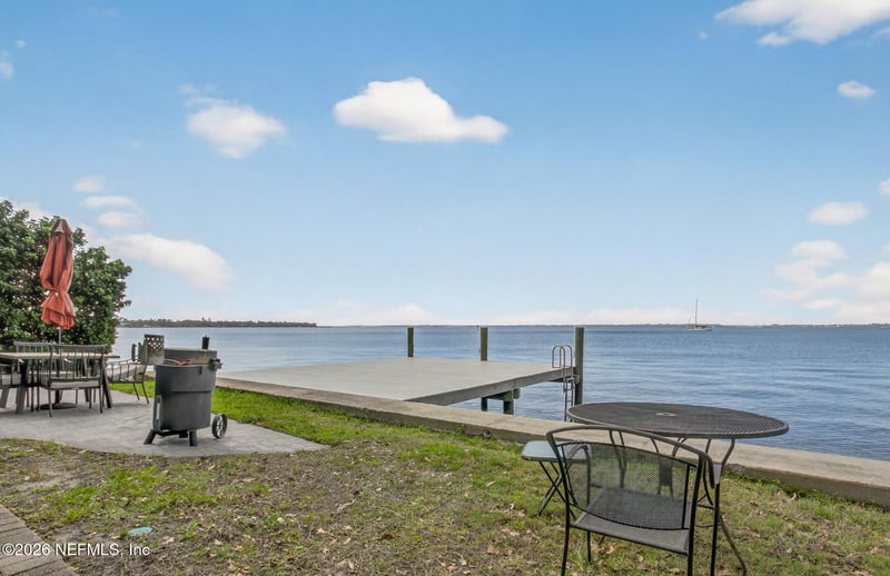 1710 River Rd, Jacksonville, FL 32207