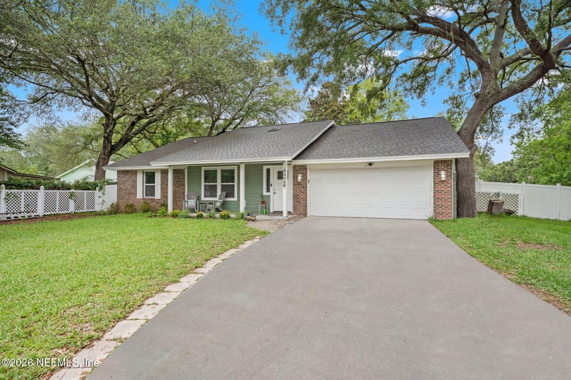 1712 Bristlecone Pine Pl, Jacksonville, FL 32225