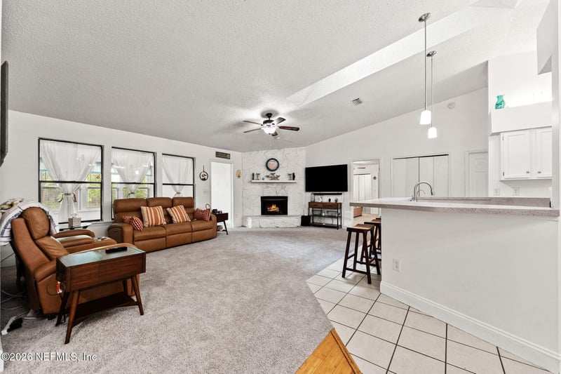 1712 Bristlecone Pine Pl, Jacksonville, FL 32225