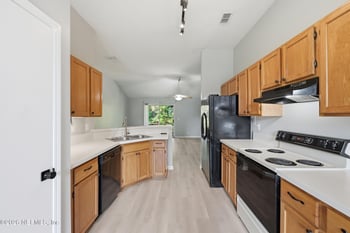 1712 Chandelier Cir W, Jacksonville, FL 32225