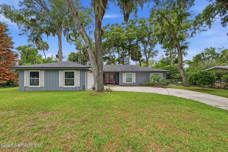 1714 Lighty Ln, Neptune Beach, FL 32266