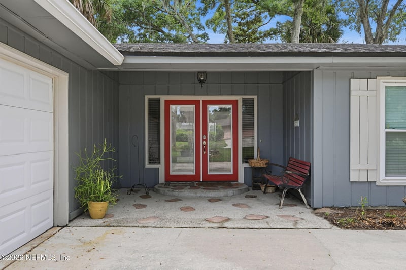 1714 Lighty Ln, Neptune Beach, FL 32266