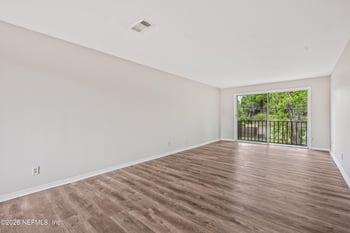 1716 El Camino Rd #6, Jacksonville, FL 32216