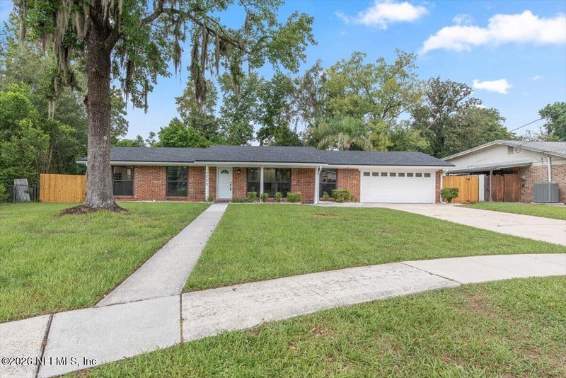1720 Bay Cir W, Orange Park, FL 32073