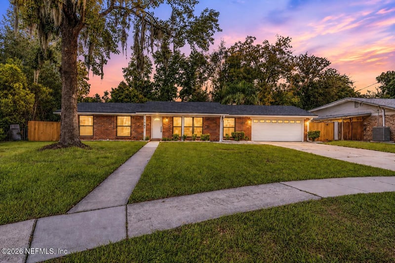 1720 Bay Cir W, Orange Park, FL 32073