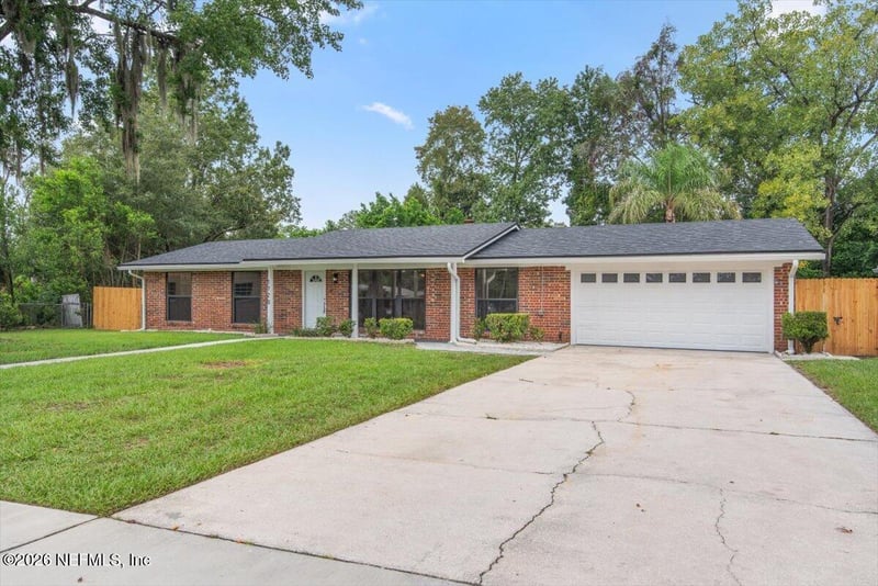 1720 Bay Cir W, Orange Park, FL 32073