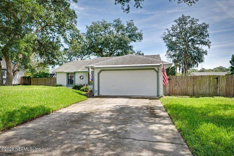1721 Tiffany Pines Cir E, Jacksonville, FL 32225