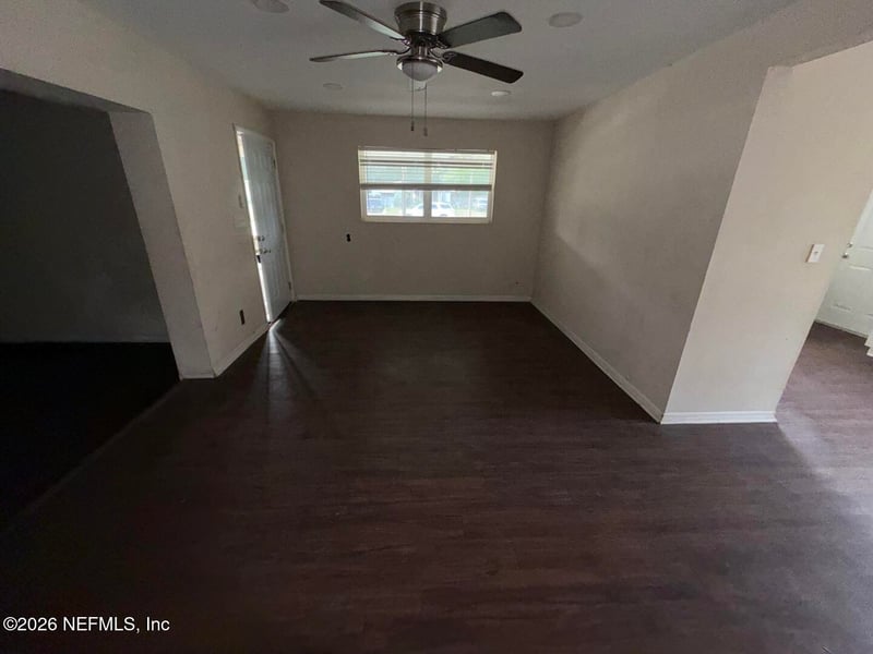 1722 Dupre Dr, Jacksonville, FL 32221
