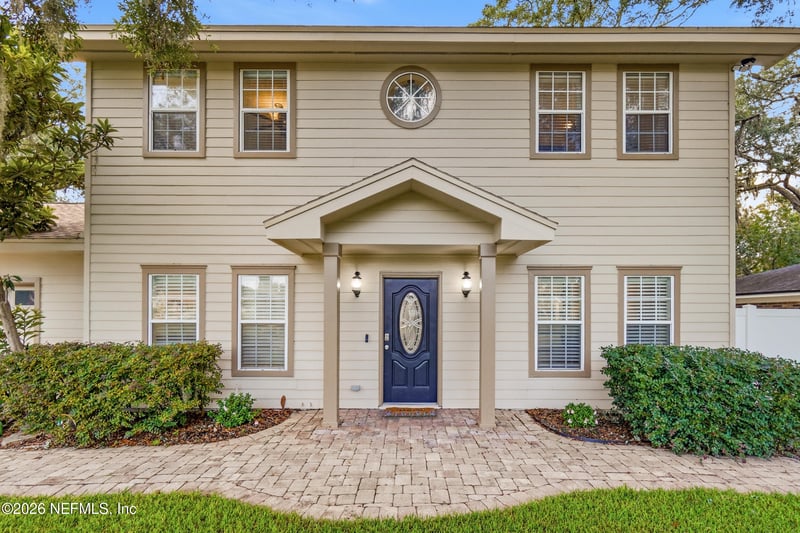 1722 Hammock Cir W, Jacksonville, FL 32225