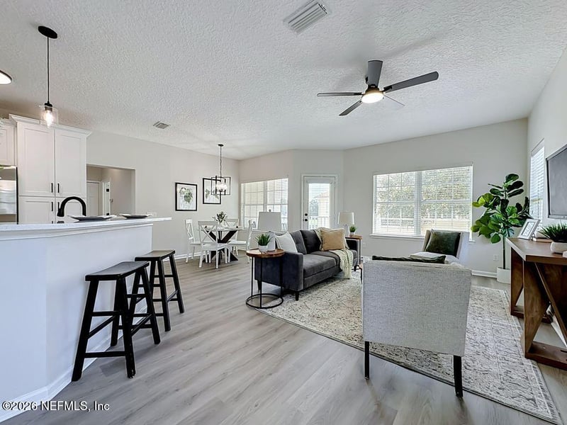1725 Forest Lake Cir E #3, Jacksonville, FL 32225