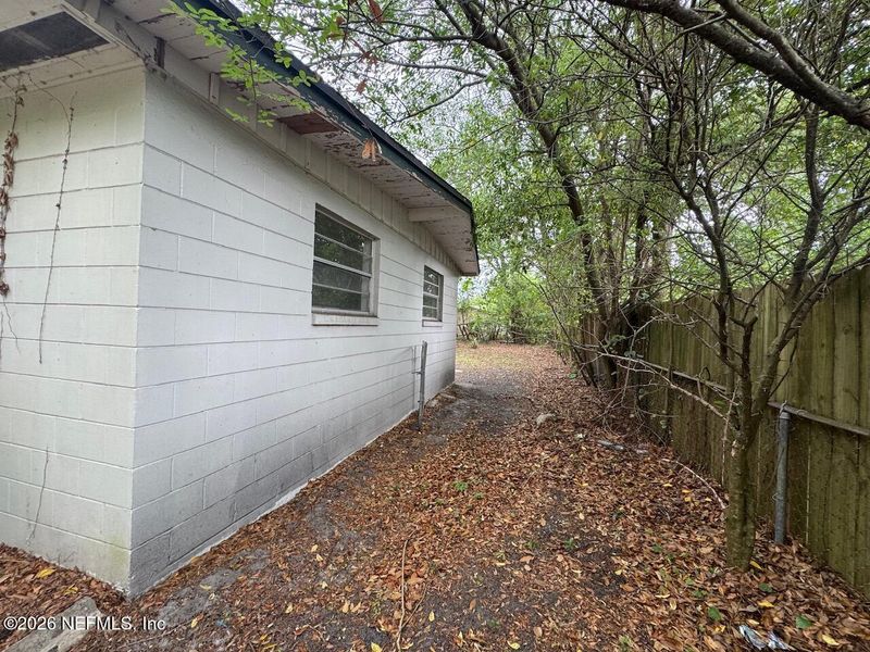 1727 Dibble Cir W, Jacksonville, FL 32246