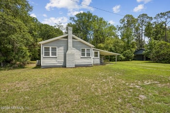 173 W Mciver Ave, Macclenny, FL 32063
