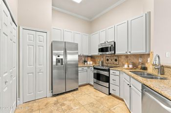 1734 Cross Pines Dr, Fleming Island, FL 32003