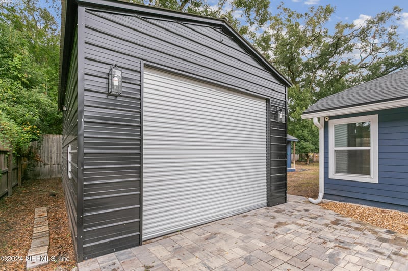 1735 Southside Blvd, Jacksonville, FL 32216